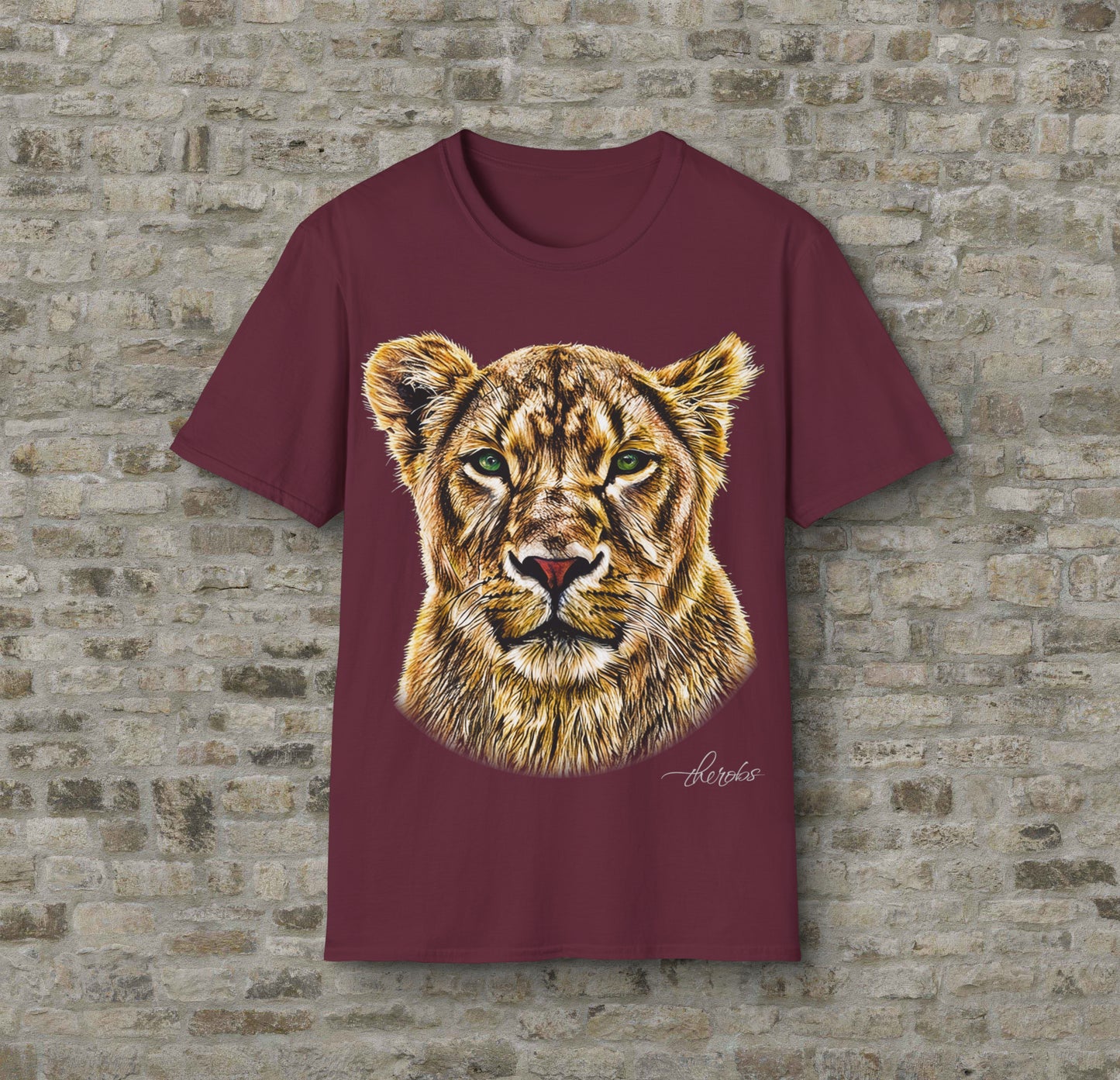 Colour Lioness Unisex Gildan T-Shirt
