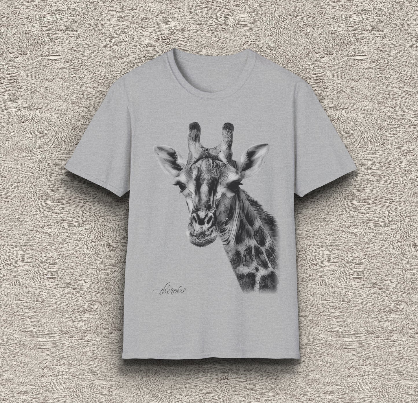B&W Giraffe Unisex Gildan T-Shirt