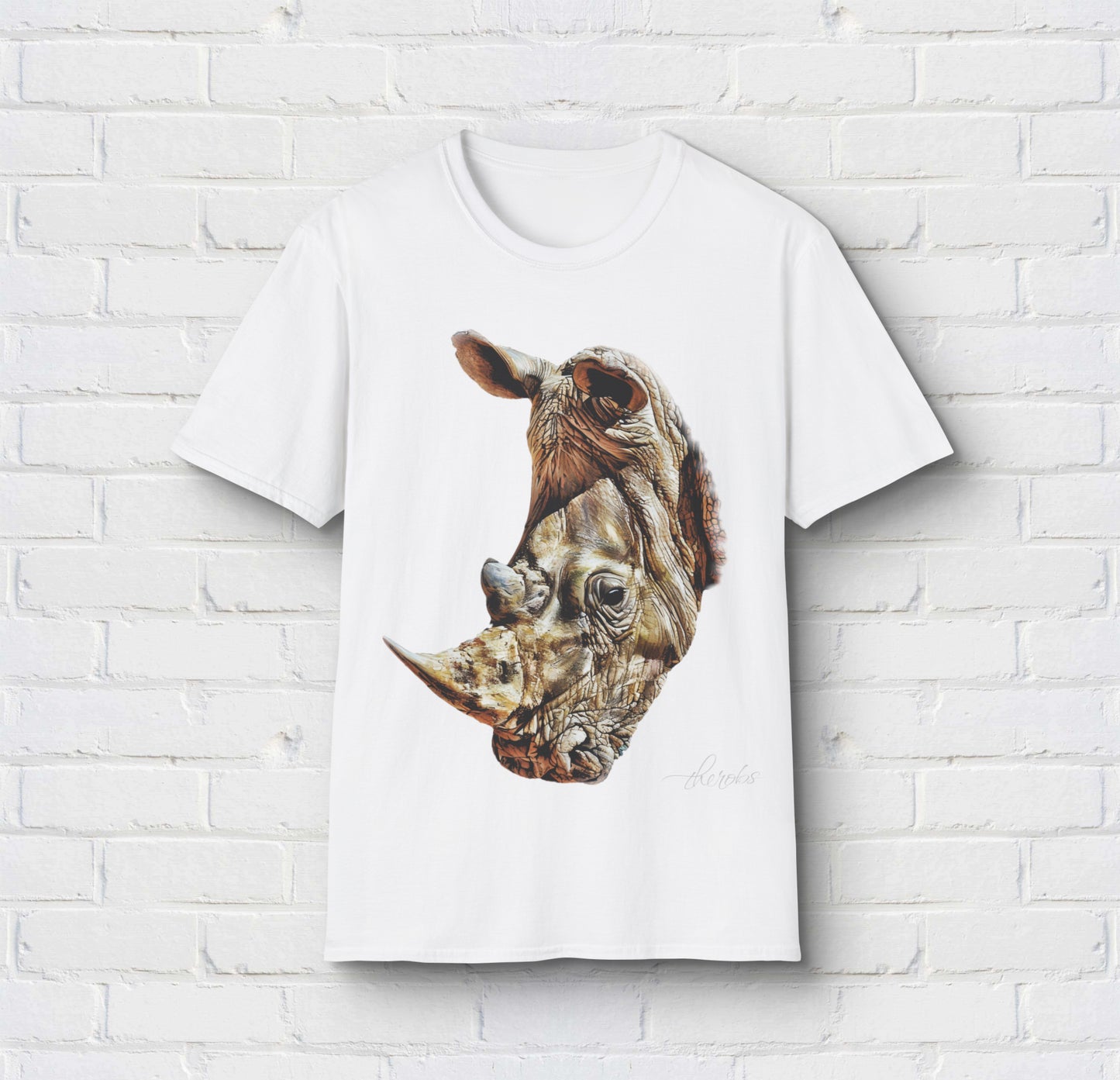 Colour Rhino Unisex Gildan T-Shirt