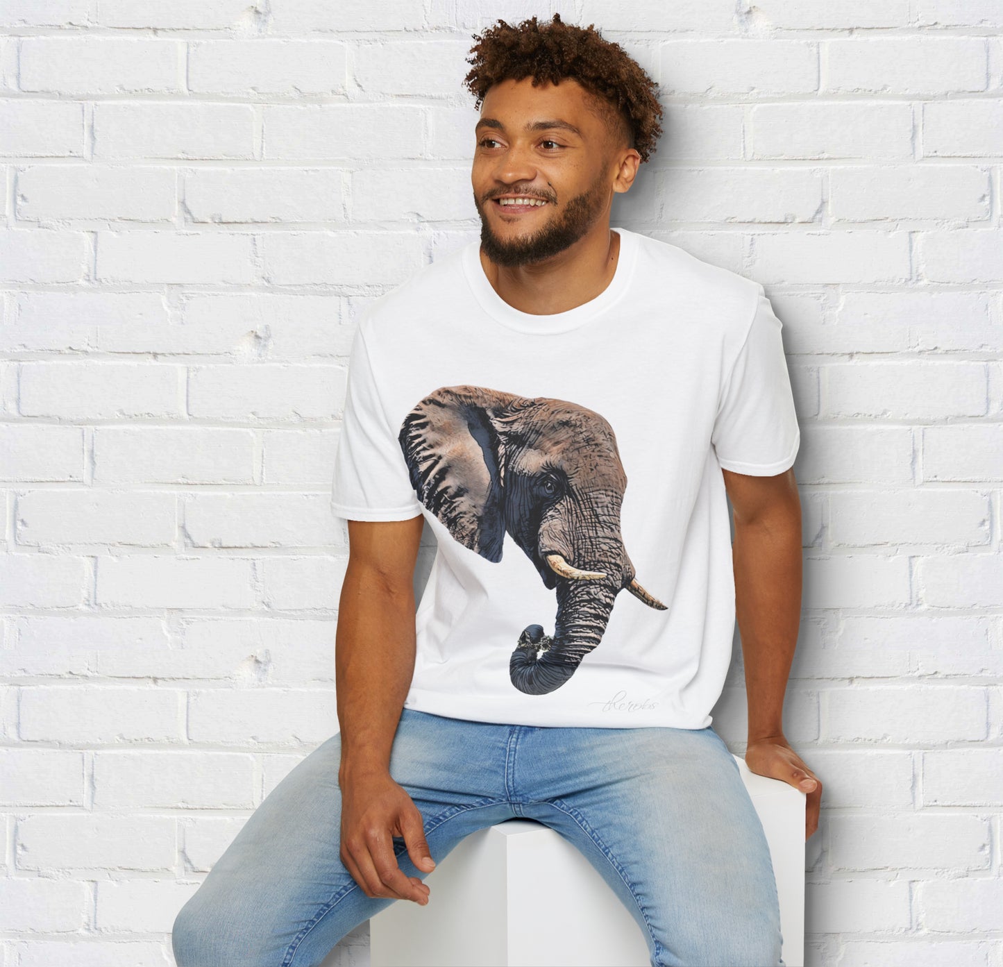 Colour Elephant Unisex Gildan T-Shirt 2