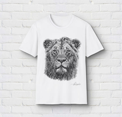 B&W Lion Unisex Gildan T-Shirt