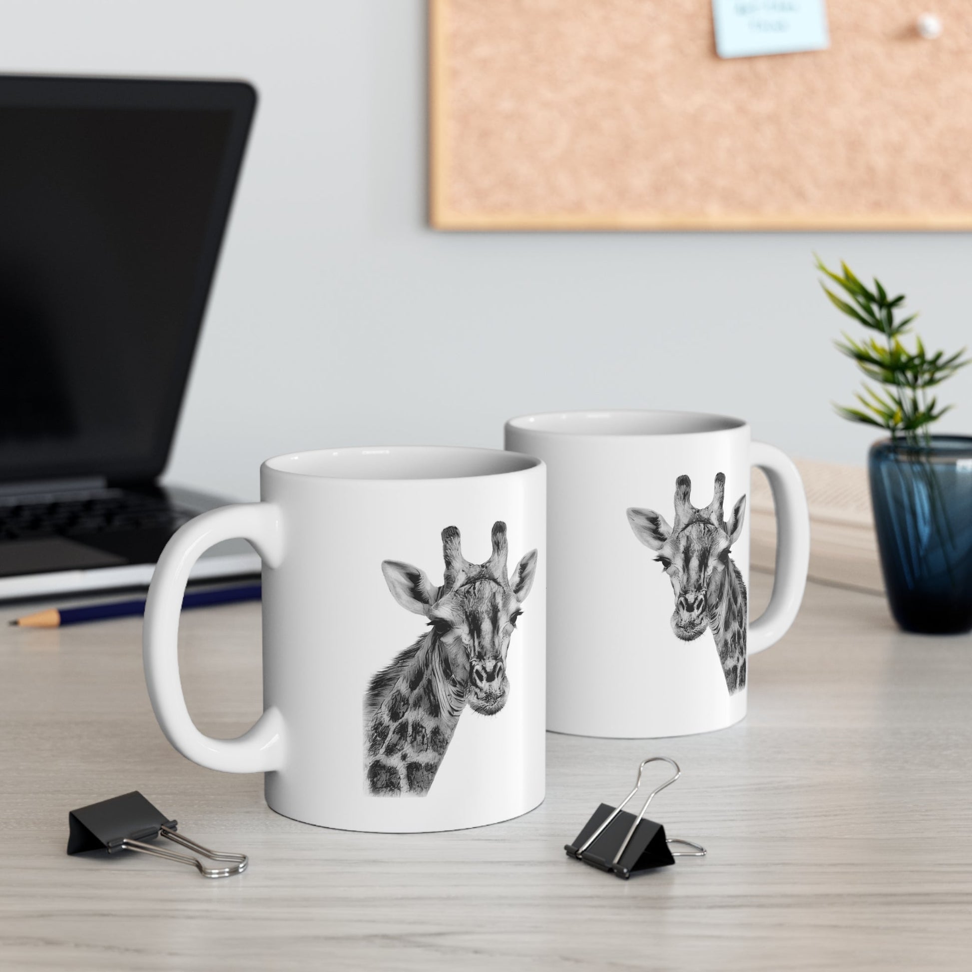 B&W Giraffe Mug - HD Printing