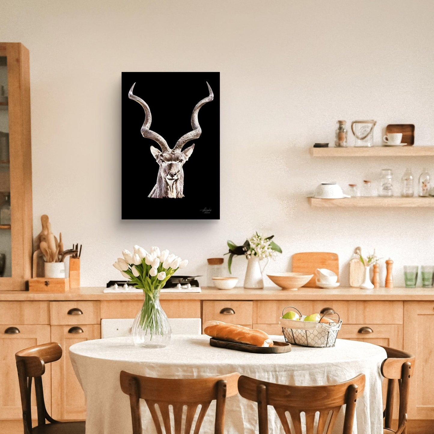 Kudu Satin Stretched Black Canvas Print - HD Printing