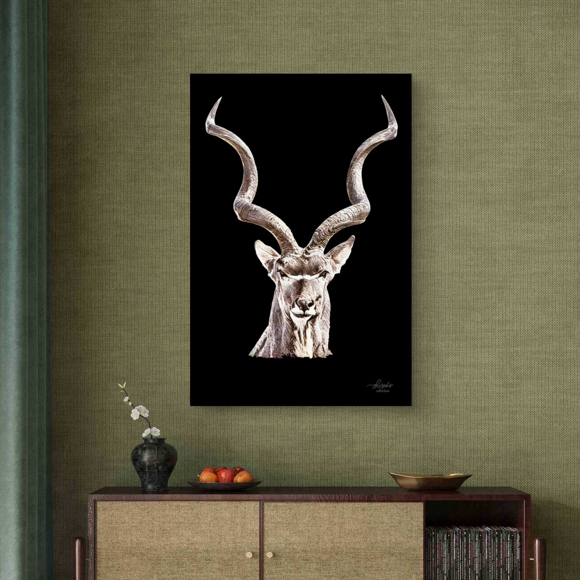 Kudu Satin Stretched Black Canvas Print - HD Printing
