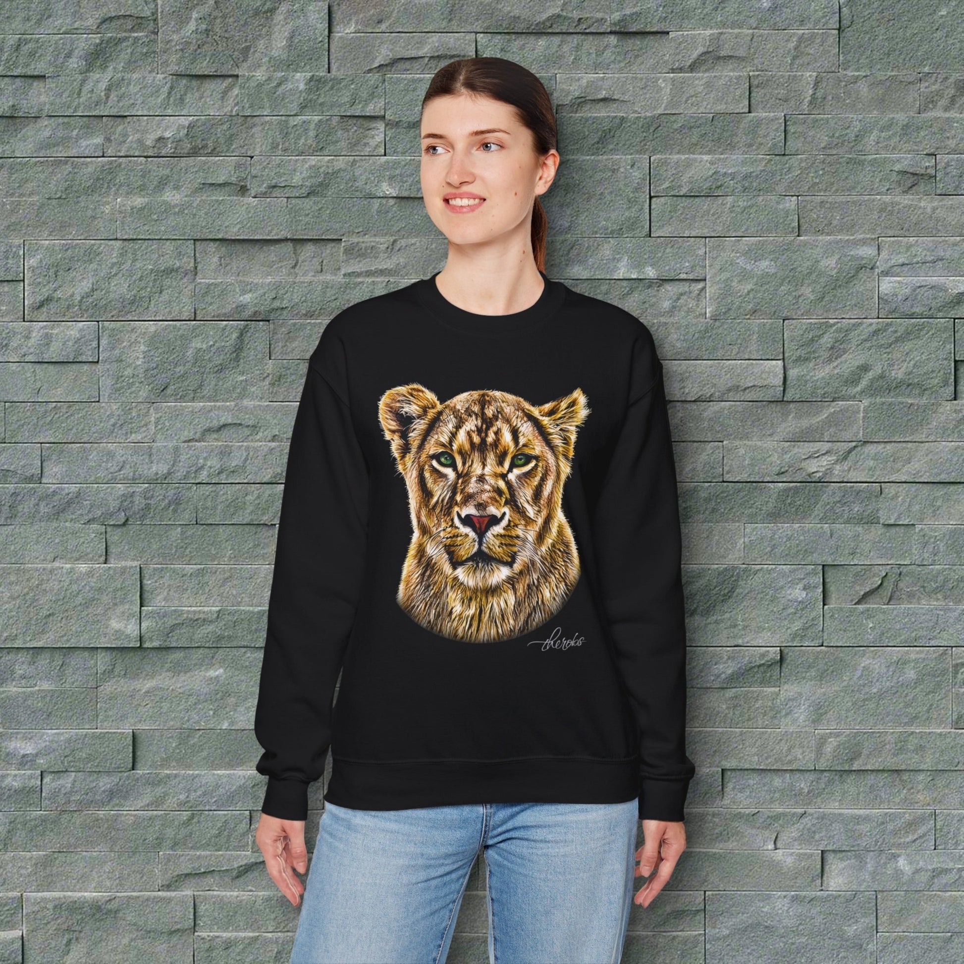 Lioness Heavy Unisex Sweatshirt - HD Printing